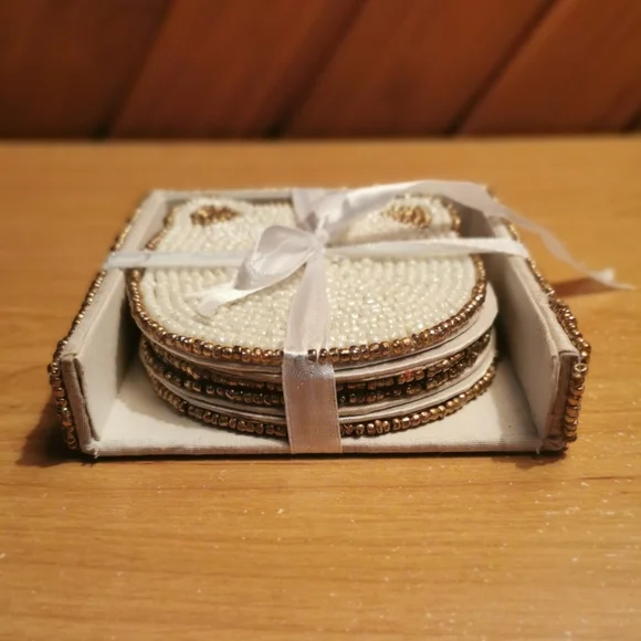 Beaded Coaster Set - Picture 2 of 6